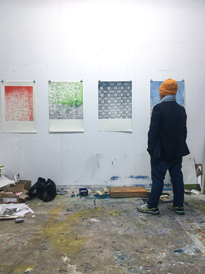 Biomorphic Form on Grey