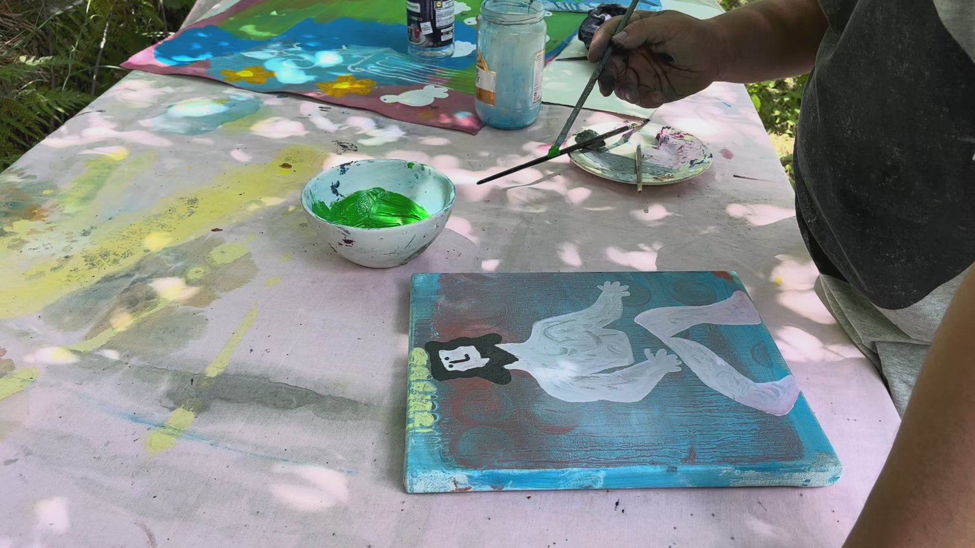 Load video: Martin Finnin painting &quot;Roberto and the Doves&quot; in Italy.